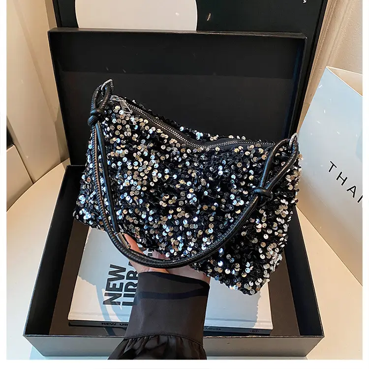 2026 New Fashion Shiny Women's Crossbody Bag — feature 15