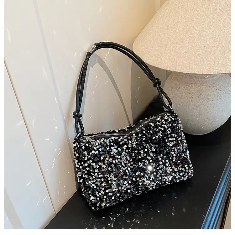 2026 New Fashion Shiny Women's Crossbody Bag — feature 22