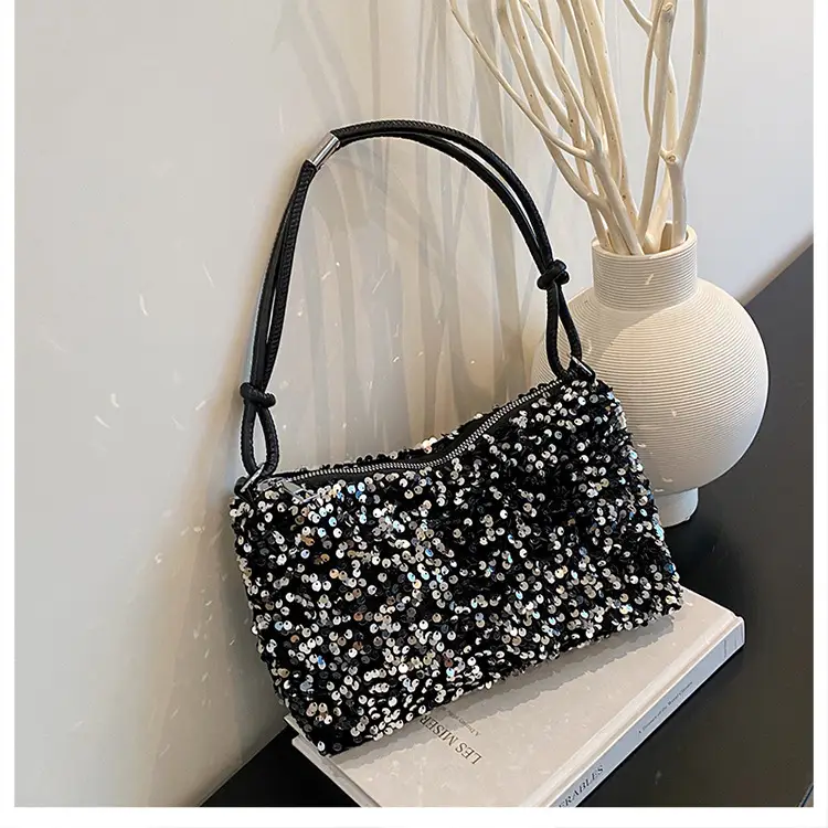 2026 New Fashion Shiny Women's Crossbody Bag — feature 24