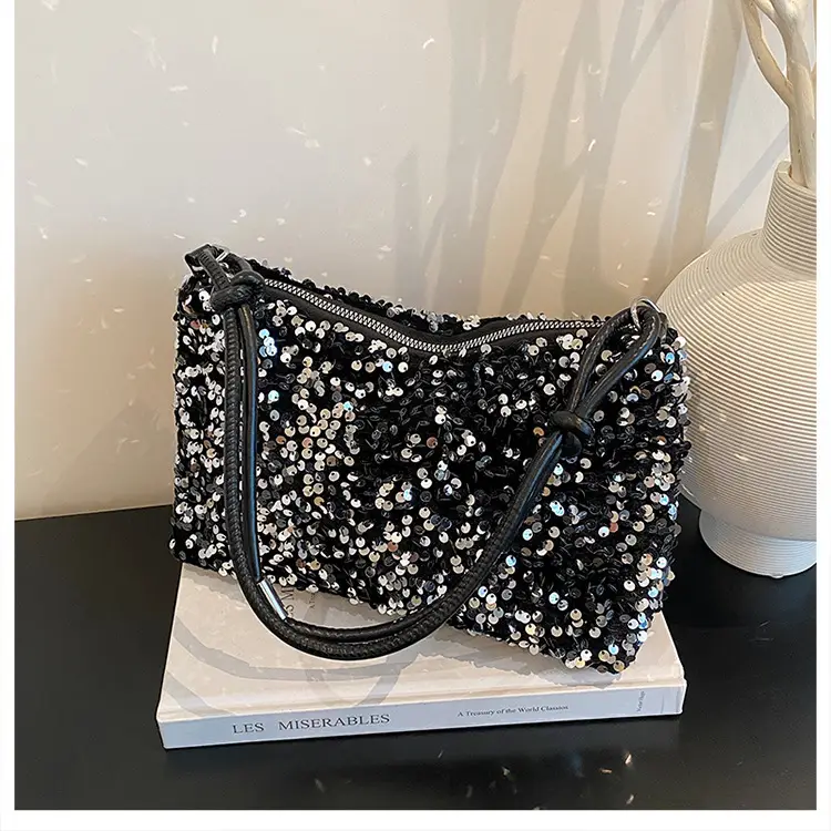 2026 New Fashion Shiny Women's Crossbody Bag — feature 25