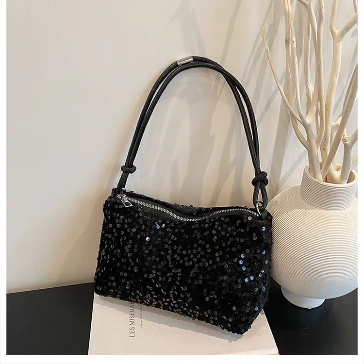 2026 New Fashion Shiny Women's Crossbody Bag — feature 31