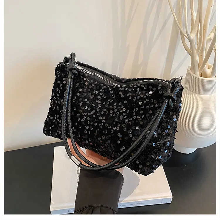 2026 New Fashion Shiny Women's Crossbody Bag — feature 33