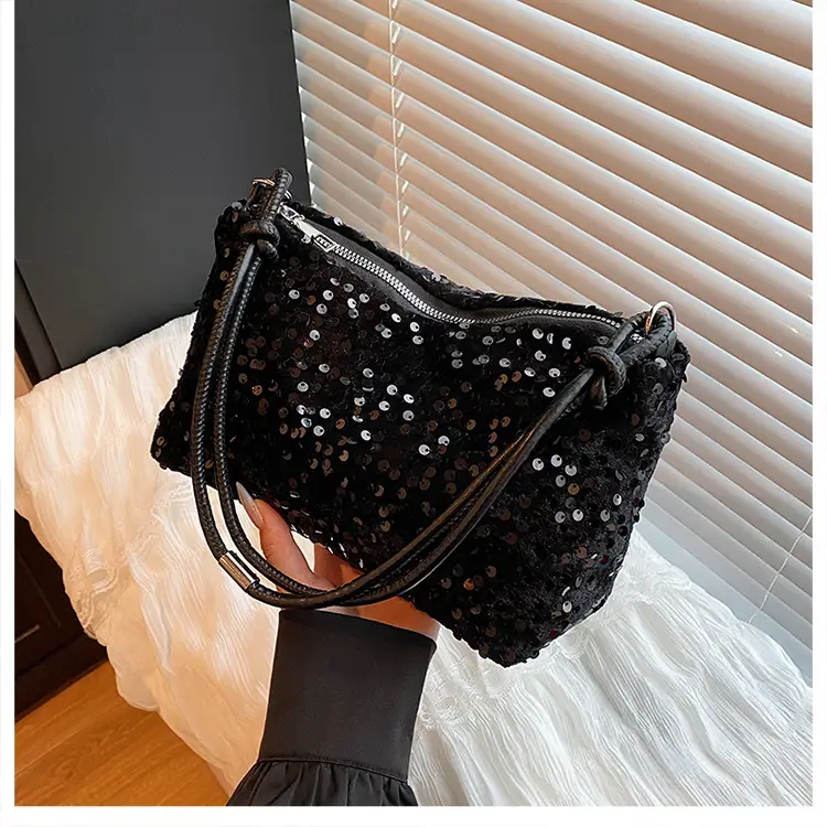2026 New Fashion Shiny Women's Crossbody Bag — feature 37