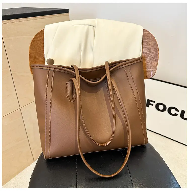 Korean Style Cream Shoulder Bag with Cute Charm — feature 14