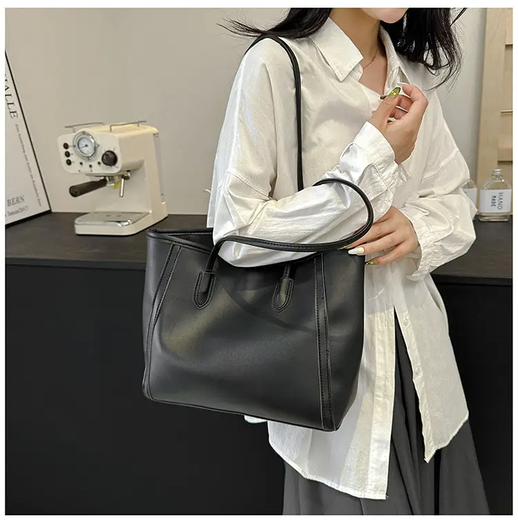 Korean Style Cream Shoulder Bag with Cute Charm — feature 18