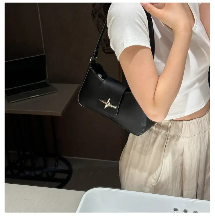 Brown Leather Armpit Bag for Women 2025 — feature 8