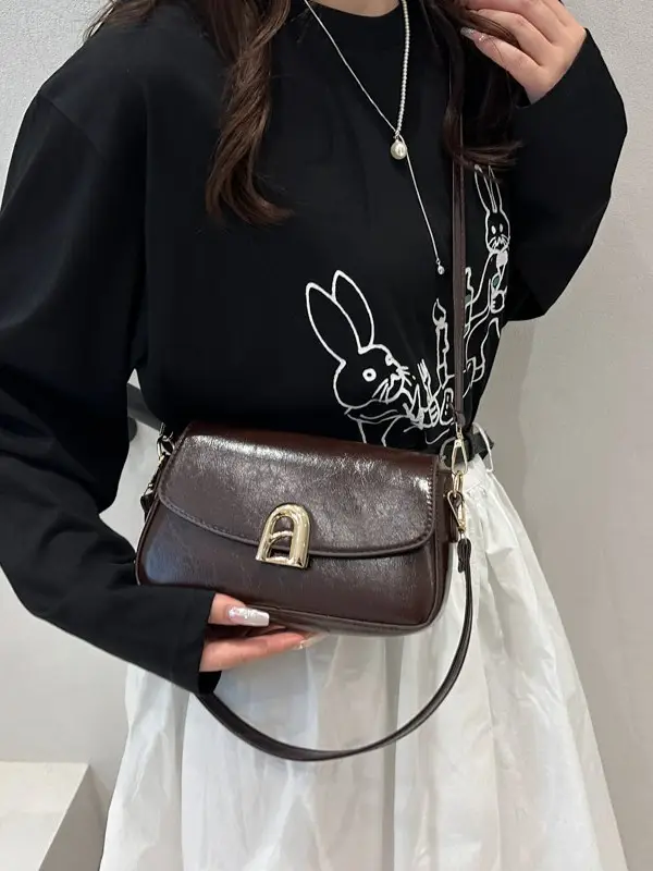 2026 Women's Brown Leather Shoulder Crossbody Bag with Gold Clasp - Image 7