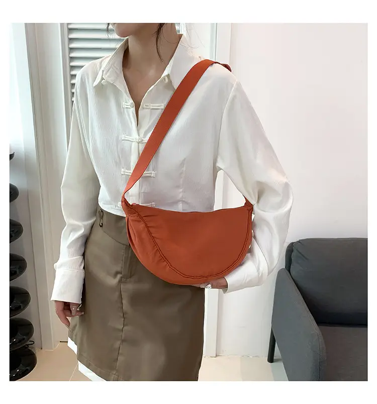 Nylon Crossbody Bag Women Lightweight Casual Shoulder Bag — feature 11