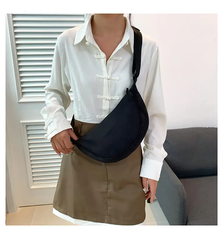 Nylon Crossbody Bag Women Lightweight Casual Shoulder Bag — feature 13