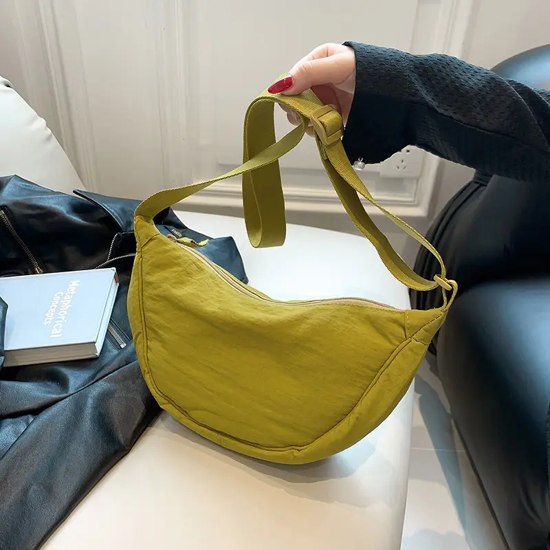 Nylon Crossbody Bag Women Lightweight Casual Shoulder Bag - Image 3
