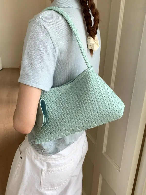 Retro Woven Commuter Bag Women Shoulder Bag 2025 - Image 10