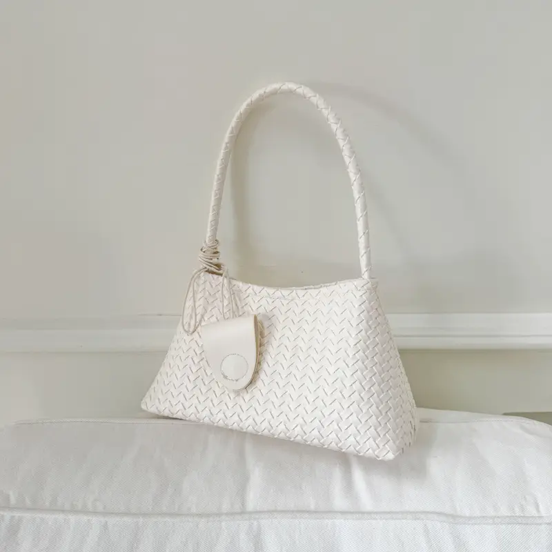 Retro Woven Commuter Bag Women Shoulder Bag 2025 - Image 6