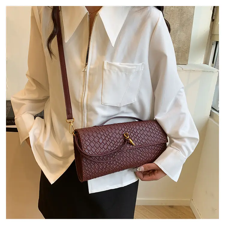 Green Woven Crossbody Bag for Women 2026 — feature 15