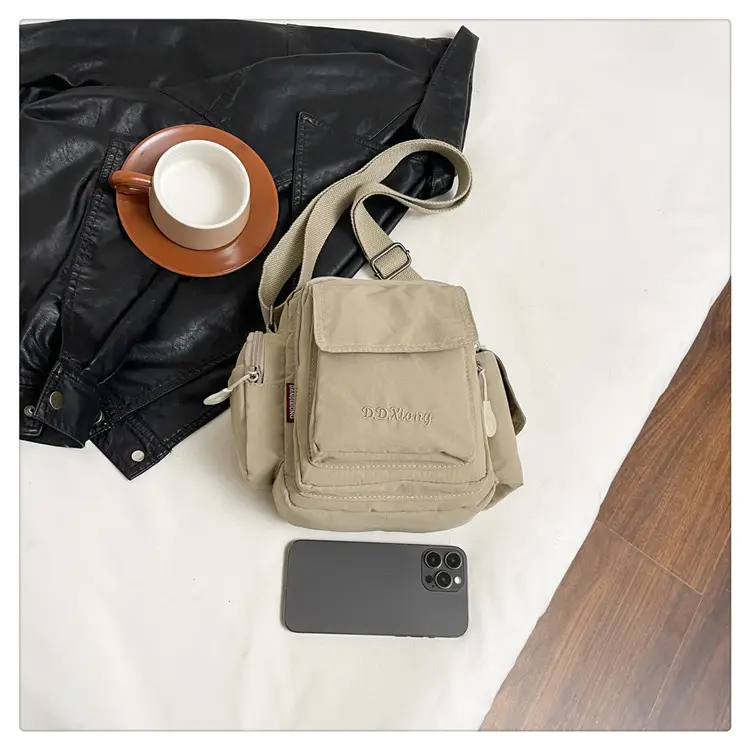 Women's 2026 Large Crossbody Bag with Multiple Pockets — feature 22