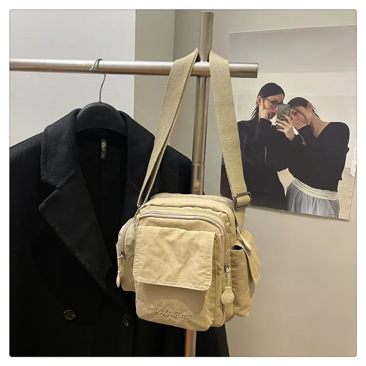Women's 2026 Large Crossbody Bag with Multiple Pockets — feature 25