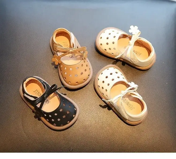 Princess Hollow Flower Velcro Baby Shoes for Kids — feature 1