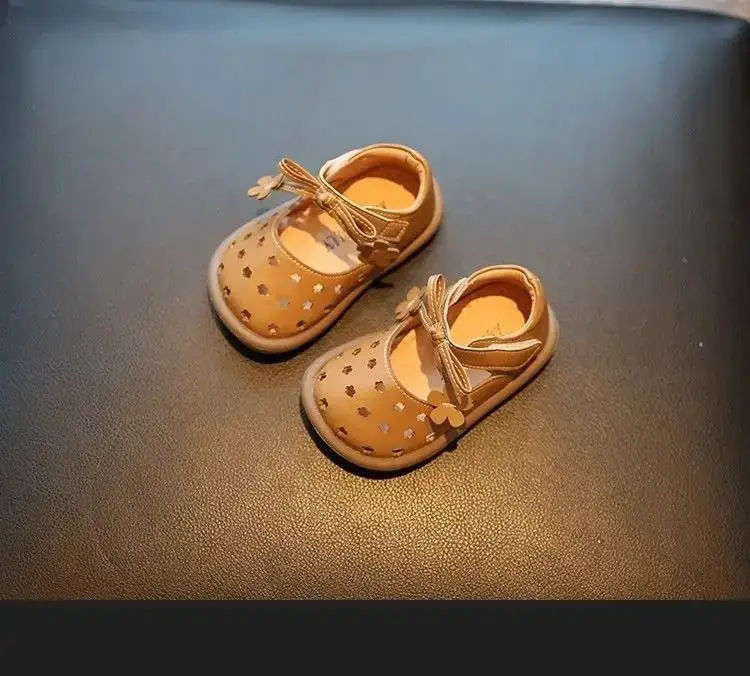 Princess Hollow Flower Velcro Baby Shoes for Kids — feature 9