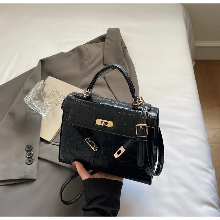 Black Croc Leather Handbag Set for Women 2025 — feature 22