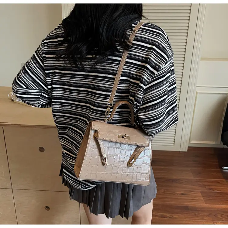 Black Croc Leather Handbag Set for Women 2025 — feature 24