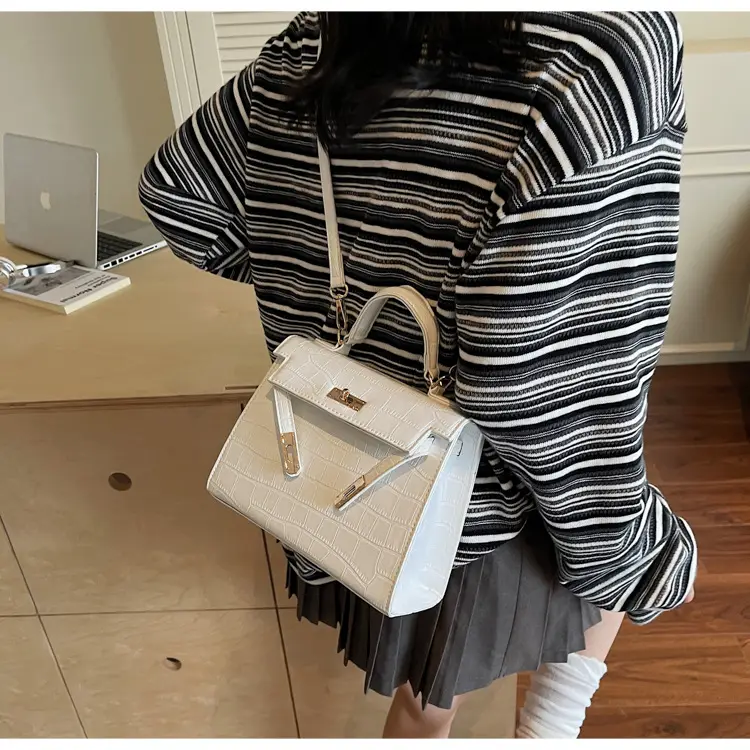 Black Croc Leather Handbag Set for Women 2025 — feature 26