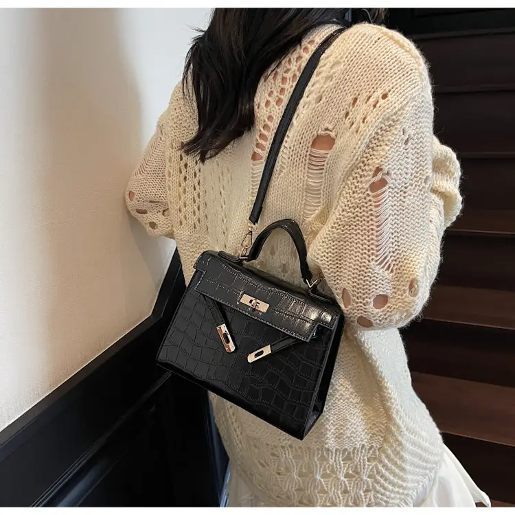 Black Croc Leather Handbag Set for Women 2025 — feature 31