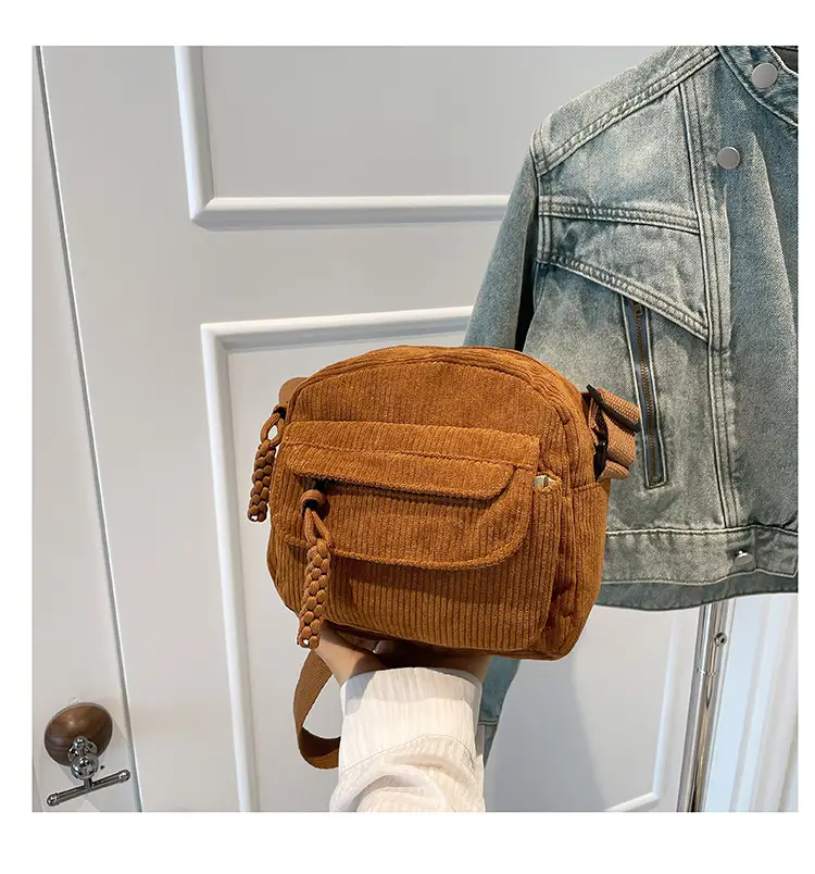 Green Knitted Shoulder Bag for Girls 2025 — feature 23