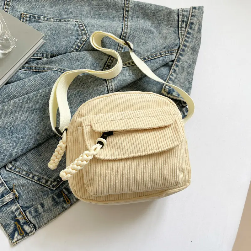 Green Knitted Shoulder Bag for Girls 2025 - Image 2