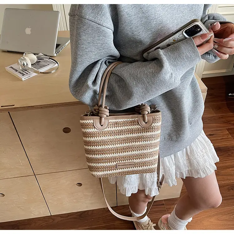 Women Woven Straw Shoulder Bag 2025 New Summer — feature 20