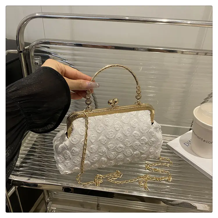 Black Pearl Chain Shoulder Bag for Women — feature 18