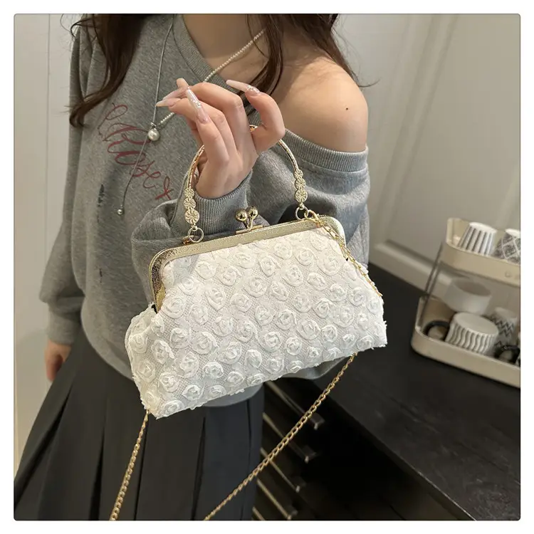 Black Pearl Chain Shoulder Bag for Women — feature 28
