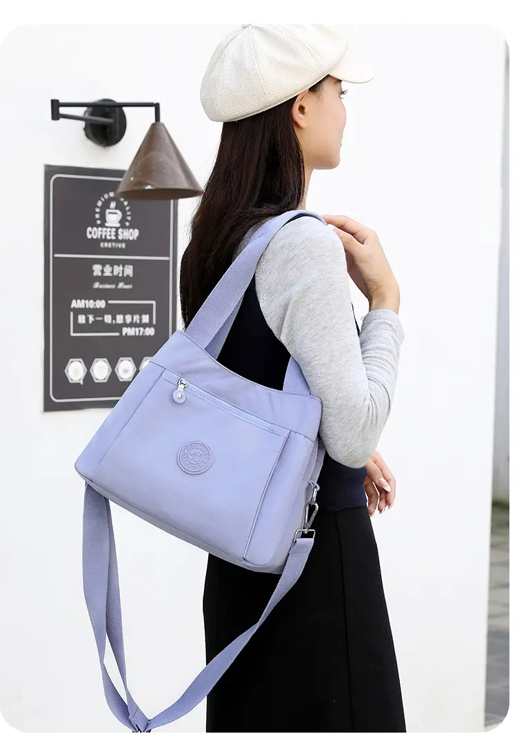Women's Large Capacity Crossbody Bag Textured Nylon Light Grey — feature 21