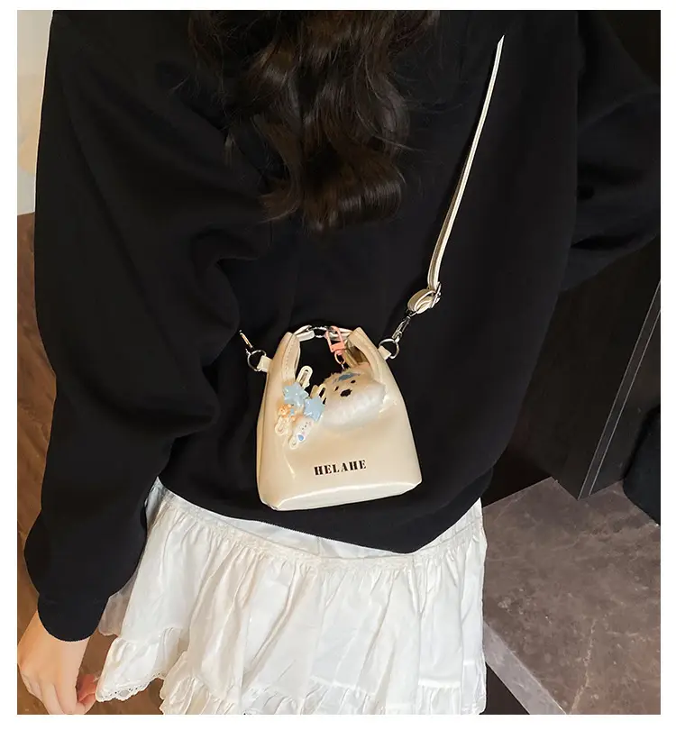 Silver Mini Cloud Bag for Women 2025 luggage and leather goods — feature 3