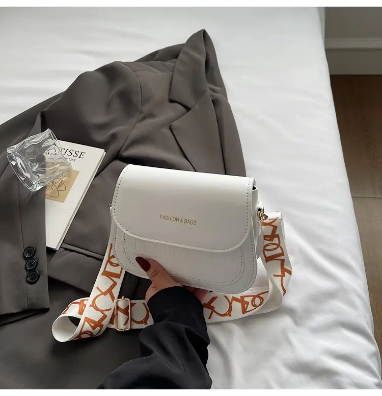 White Minimalist Shoulder Bag for Women 2026 — feature 20