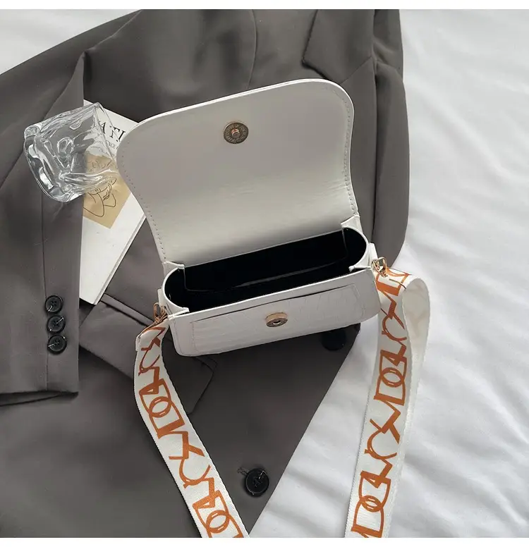 White Minimalist Shoulder Bag for Women 2026 — feature 35