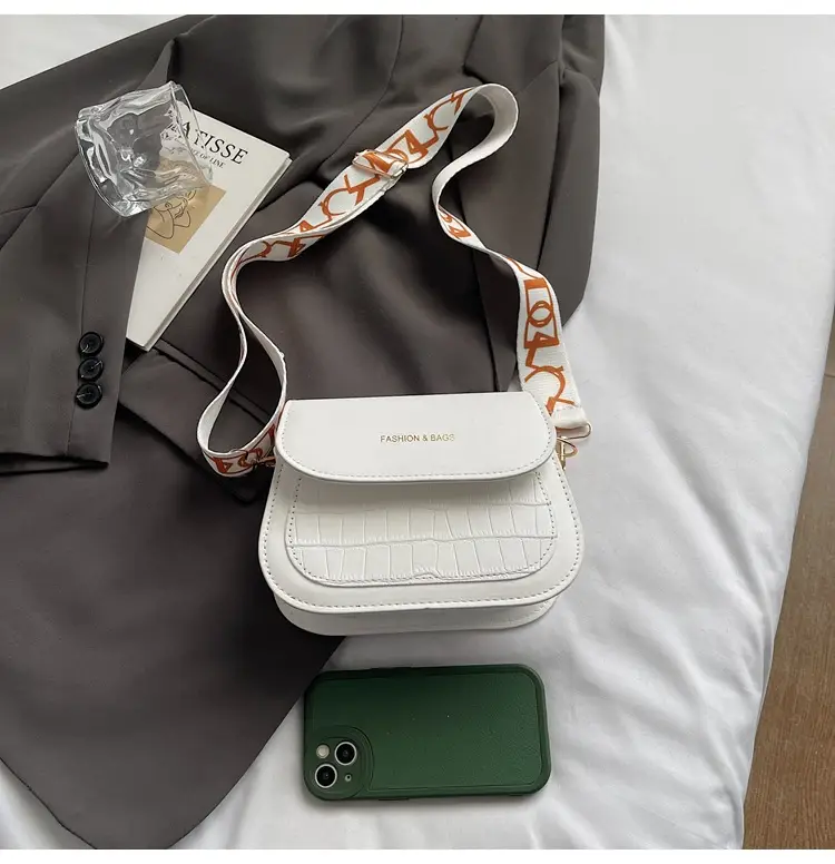 White Minimalist Shoulder Bag for Women 2026 — feature 43
