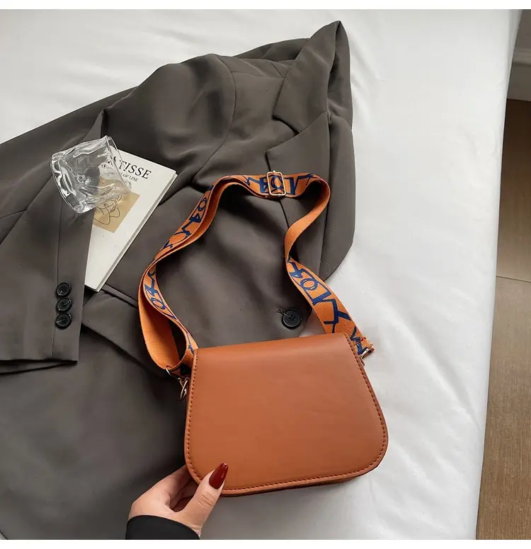 White Minimalist Shoulder Bag for Women 2026 — feature 45