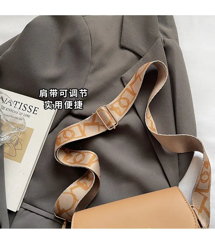 White Minimalist Shoulder Bag for Women 2026 — feature 5