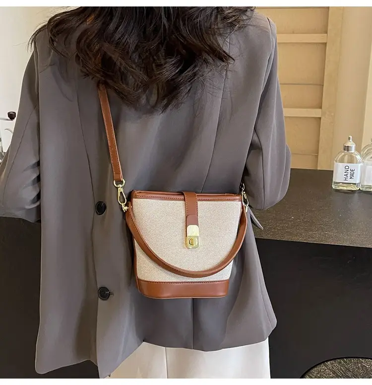 Women Crossbody Bag Contrasting Color 2025 Fashion — feature 21