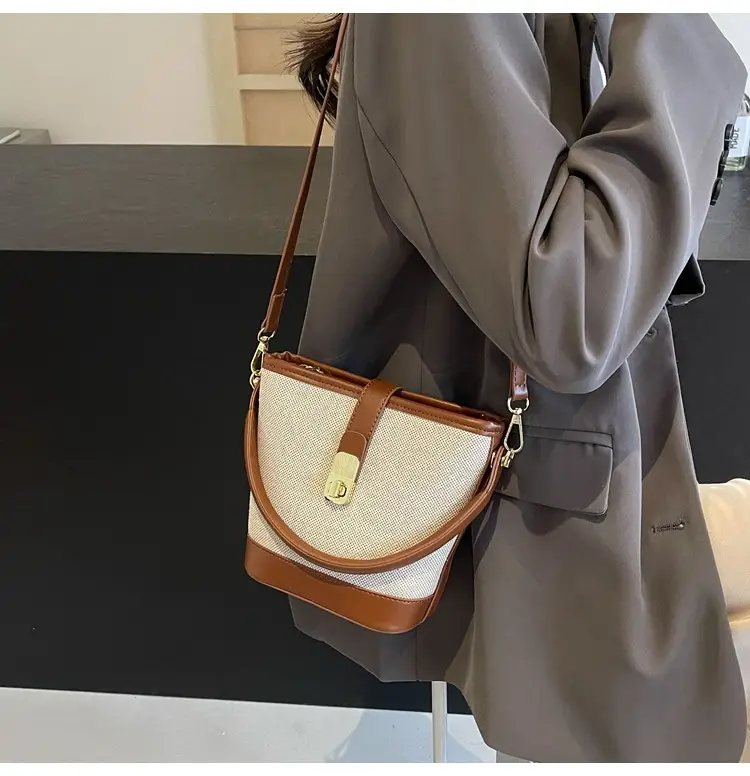 Women Crossbody Bag Contrasting Color 2025 Fashion — feature 26