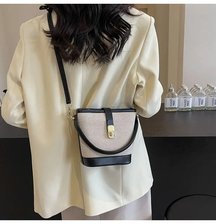 Women Crossbody Bag Contrasting Color 2025 Fashion — feature 36