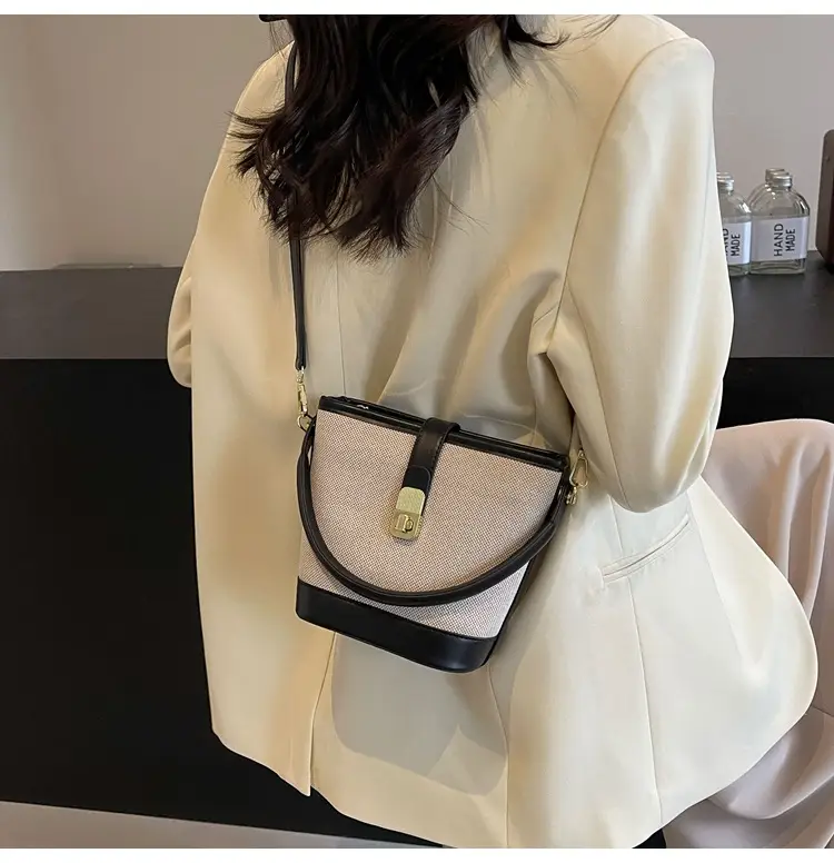 Women Crossbody Bag Contrasting Color 2025 Fashion — feature 38