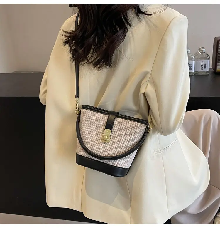 Women Crossbody Bag Contrasting Color 2025 Fashion — feature 39