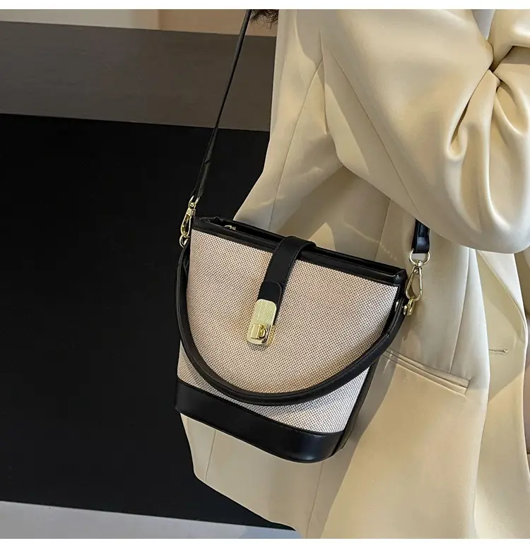 Women Crossbody Bag Contrasting Color 2025 Fashion — feature 44