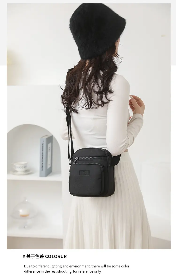 2026 Red Shoulder Bag for Middle-Aged Moms with Large Capacity — feature 5