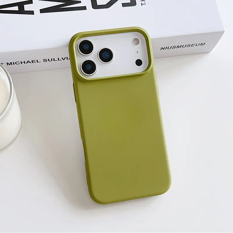 Apple iPhone 17 Pro Max Magnetic Phone Case Purple Silicone - Image 2