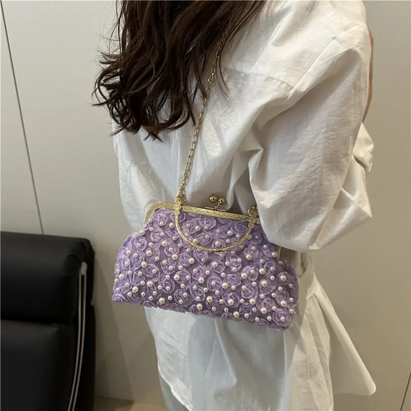 Retro Pearl Handheld Bag with Flower Beading & Chain