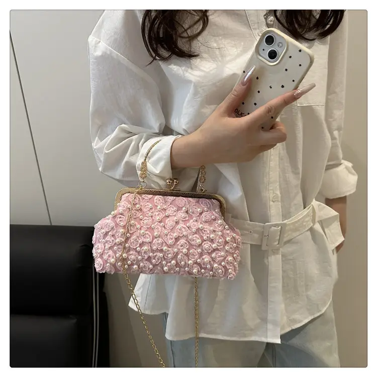 Retro Pearl Handheld Bag with Flower Beading & Chain — feature 17