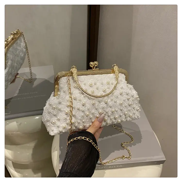 Retro Pearl Handheld Bag with Flower Beading & Chain