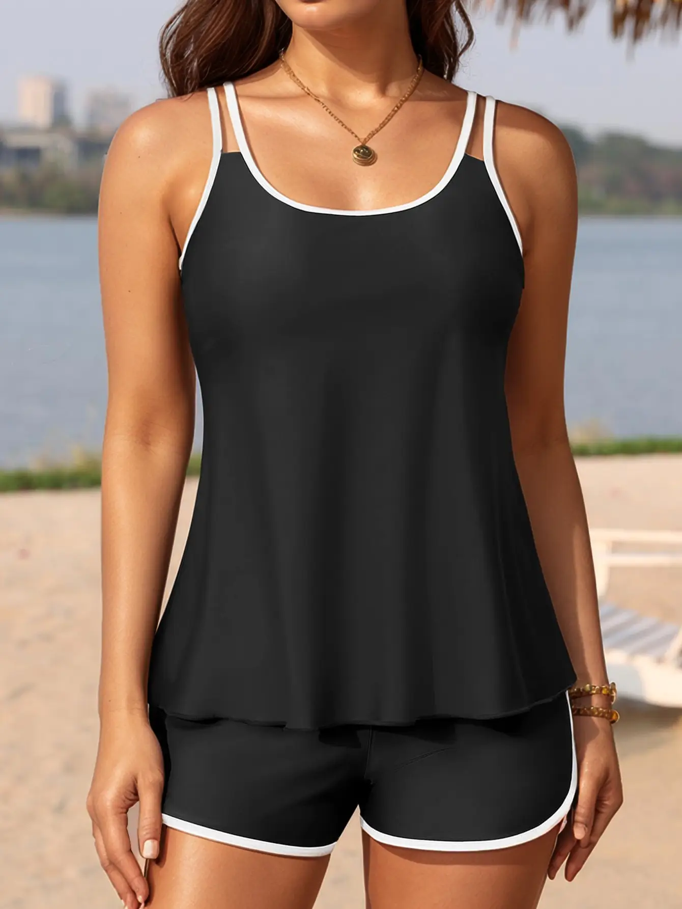 Black & White Cross-Border Tank & Shorts Set for Women — feature 3
