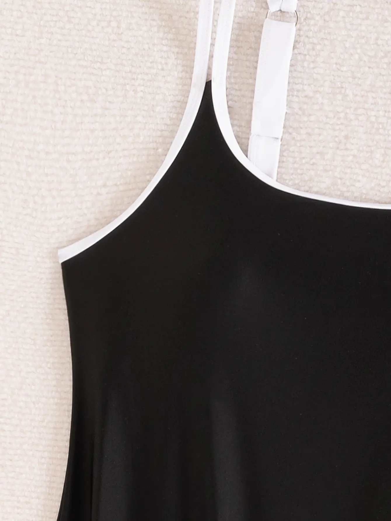 Black & White Cross-Border Tank & Shorts Set for Women — feature 9